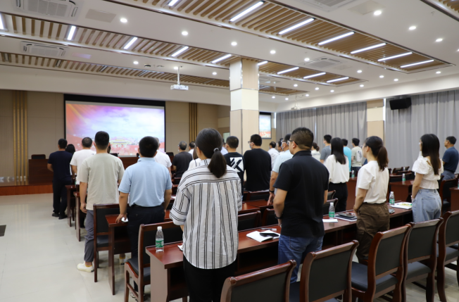 强国复兴有我〡交通产业upay钱包官网富港板块召开“喜迎二十大，安全共守护”道德讲堂活动